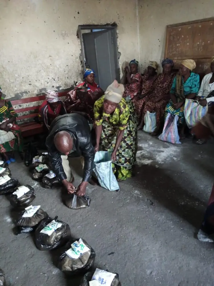 Food packages prepared for widows